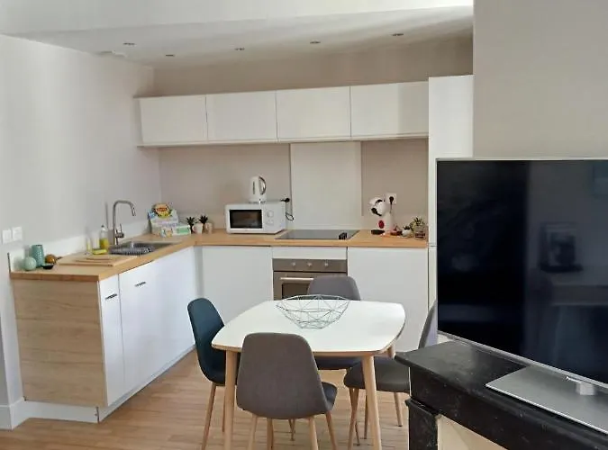 Appart Hôtel Parc Sainte Marie Apartamento *